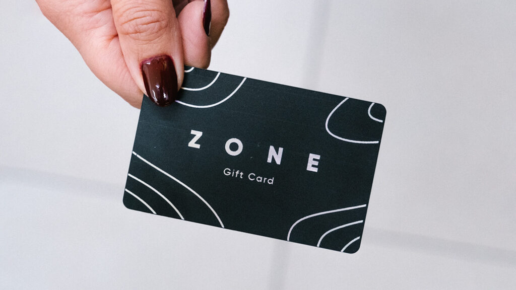 gift card Zone: buono regalo natalizio per ottica e abbigliamento sportivo a Livigno